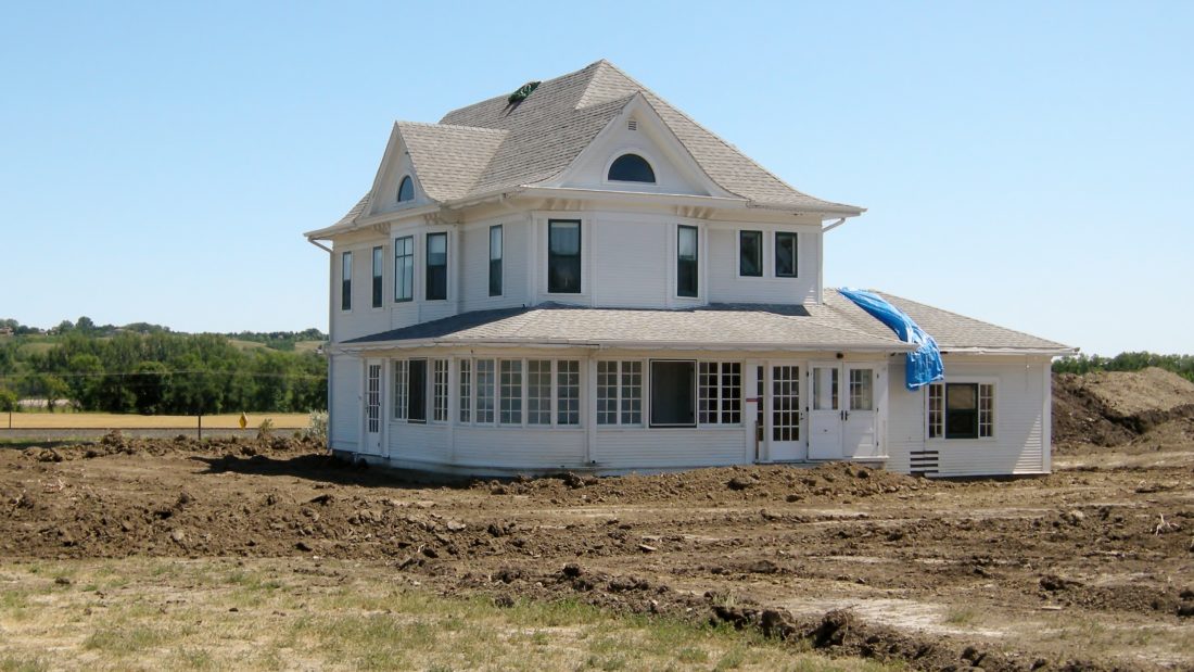 Samuelson House Pioneer Village now in new home | News, Sports, Jobs - Minot Daily News